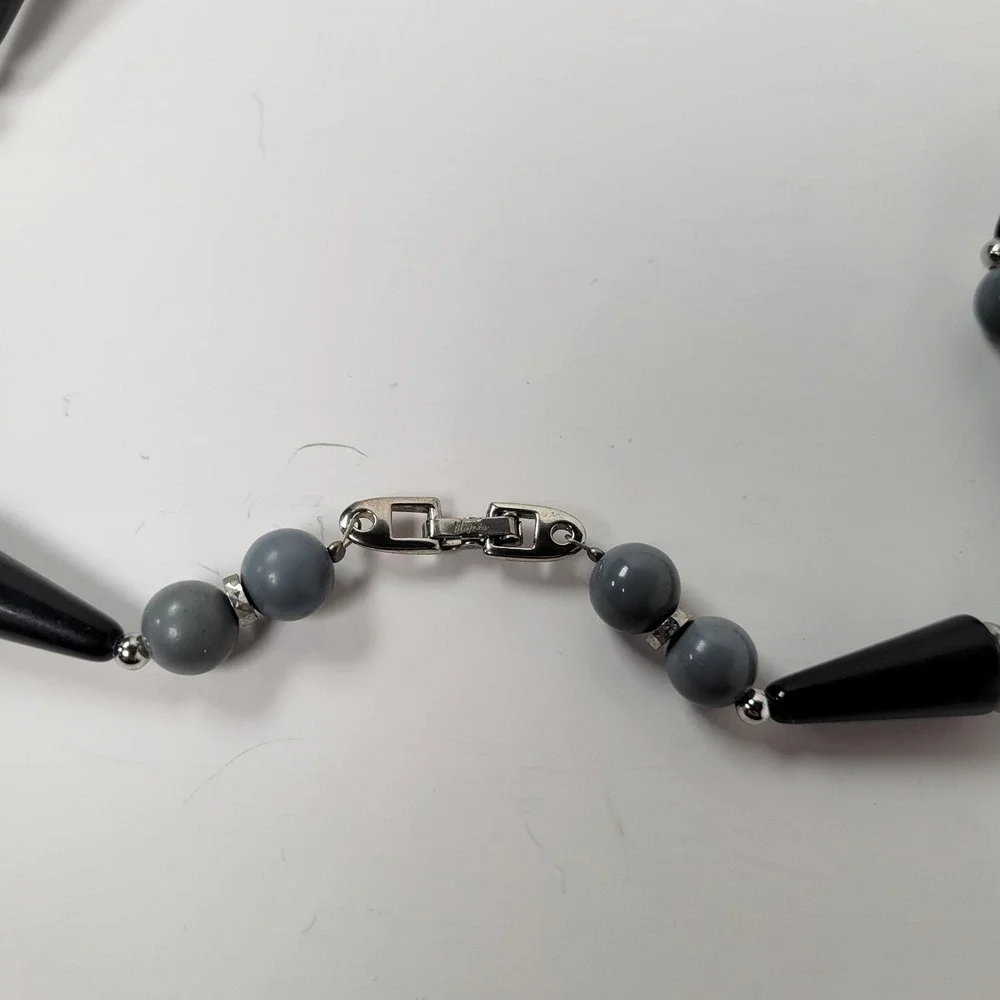 Vintage Napier Black Gray Beaded Necklace‎ Cone Silver Tone Statement 28